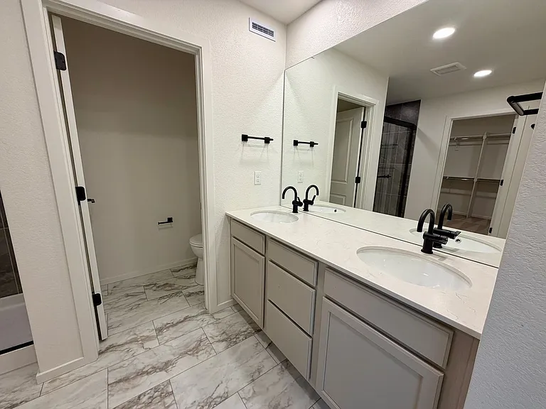 716 Galloway Dr — Photo 29