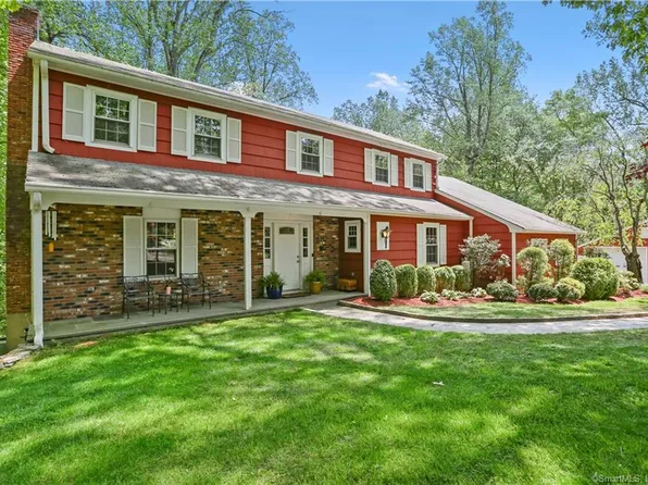 60 Heritage Lane, Stamford, CT 06903