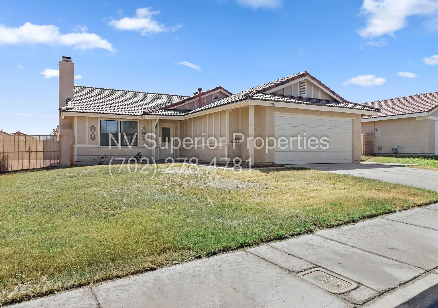 SW!! Spring Valley!! Single Story Covered Patio Fire Place!! Pet Friendly Community Parks Nearby — Photo 2