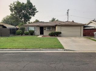 122 9th St, Clovis, CA 93612
