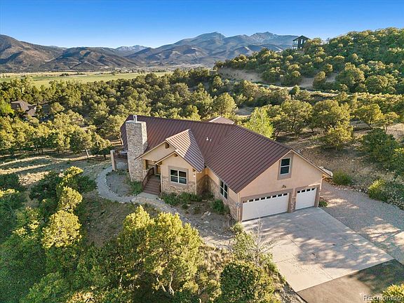 2nd image of 12215 Saddle Ridge Lane