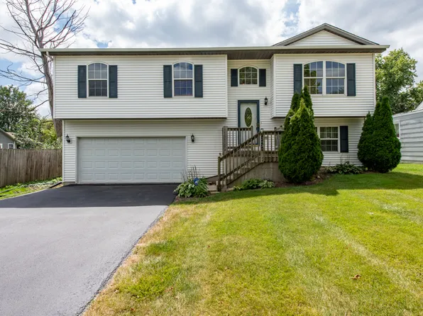 22031 W Cedar Dr, Antioch, IL 60002