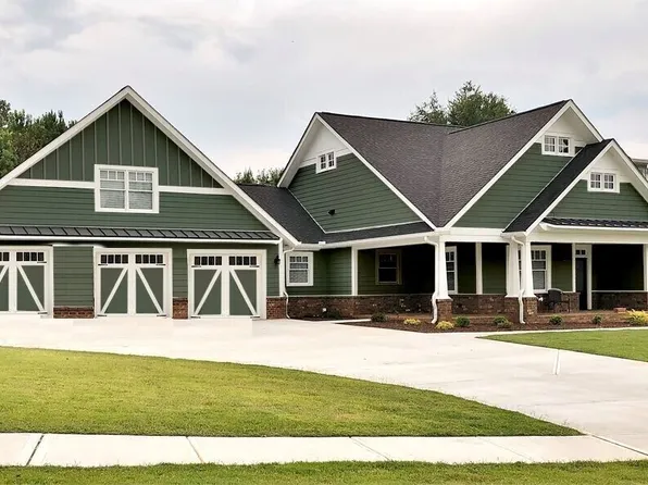 4 Fairview Spur, Morganton, GA 30560