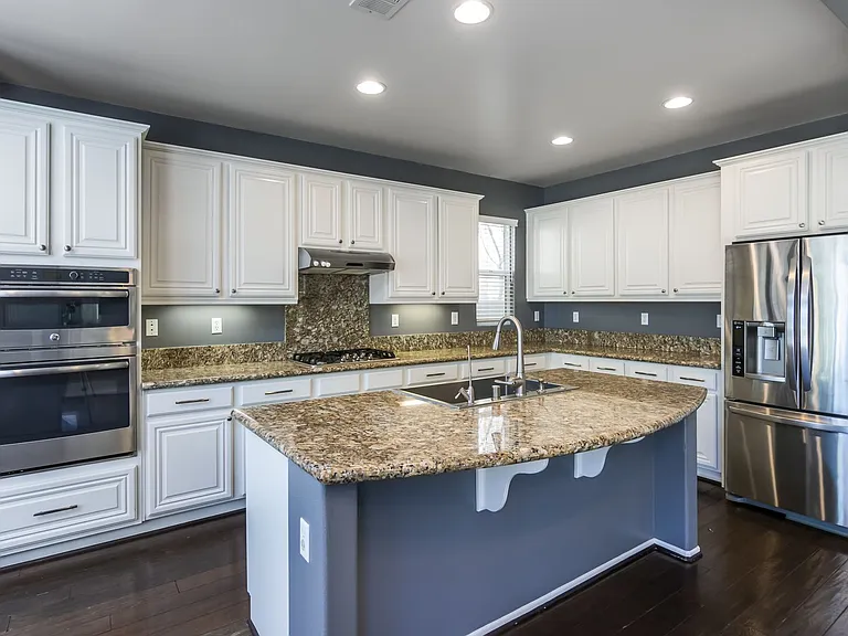 28031 Alta Vista Ave — Photo 8