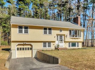 4 Links Rd, Westford, MA 01886