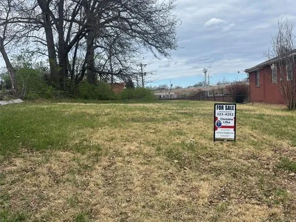 8015 Hicks Ave, Saint Louis, MO 63117