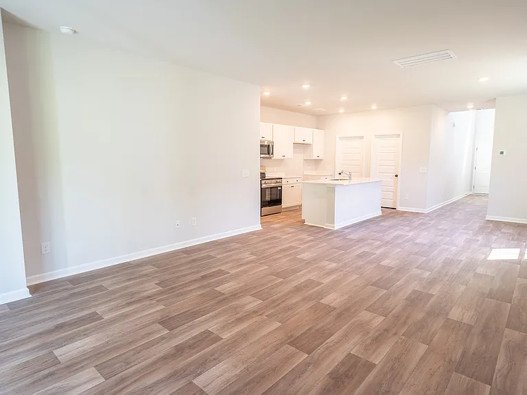 142 Geranium Way — Photo 24