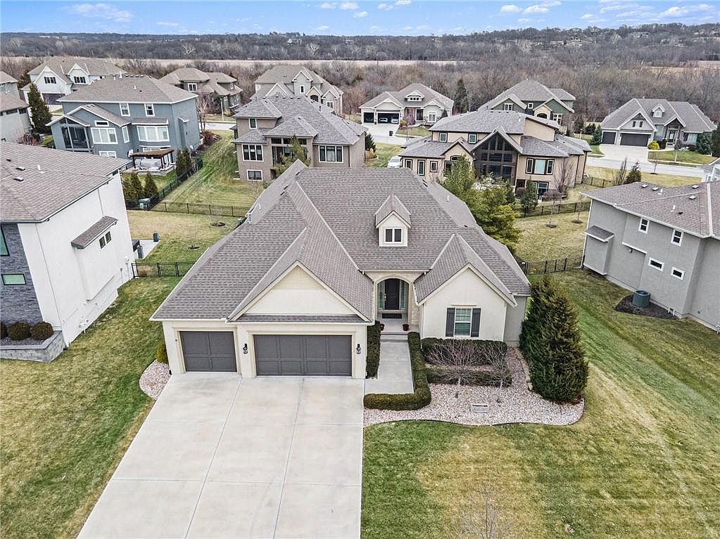 15713 Canterbury St, Overland Park, KS 66224 | Zillow