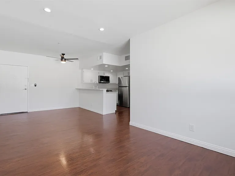 Parkview Apartments — Photo 65