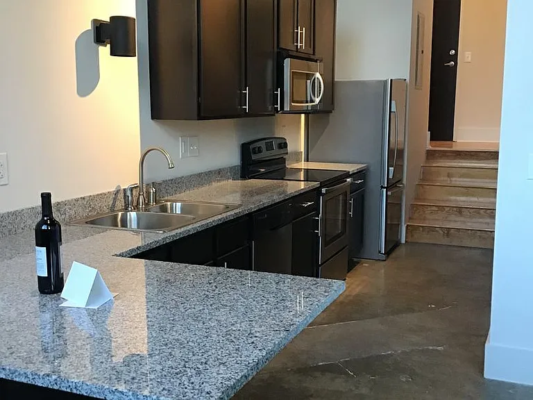 DRAYTON MILLS LOFT APARTMENTS — Photo 26