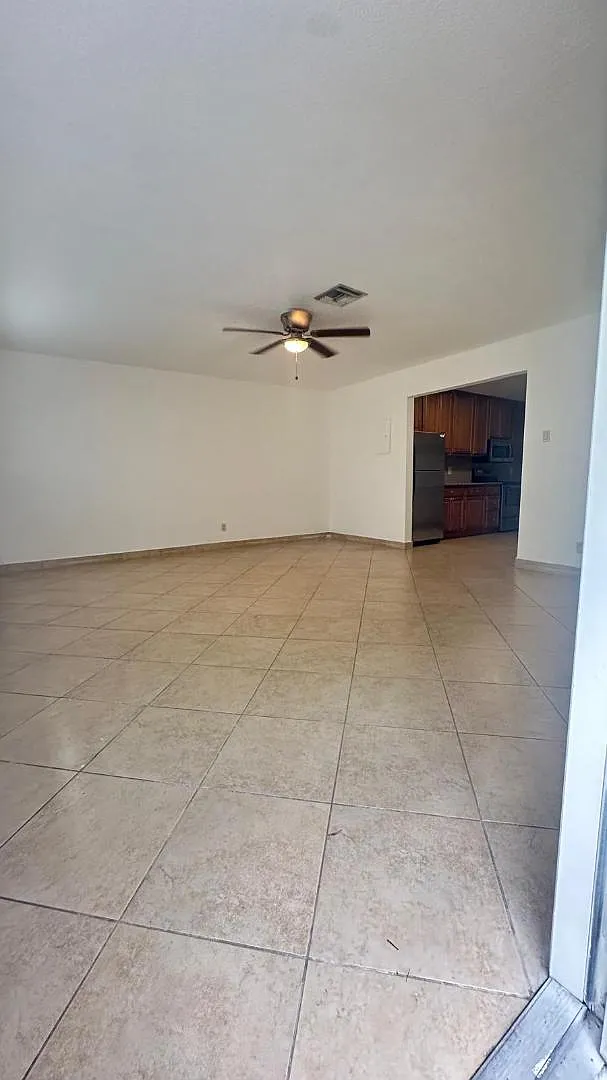 1755 NE 18th St #1755 - 1755 Duplex — Photo 2