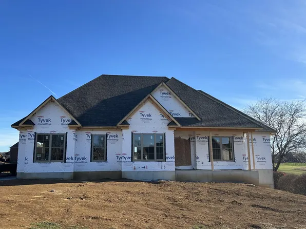 1466 Clubhouse Ln, Mt Sterling, KY 40353