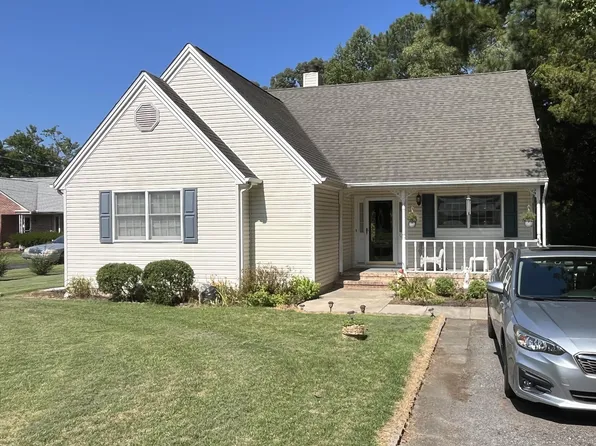 22152 Shore Dr, Seaford, DE 19973