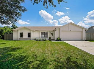 2911 Grayton St, Deltona, FL 32738