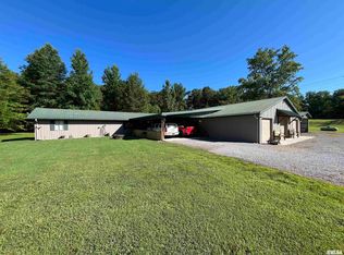 40 State Forest Rd, Jonesboro, IL 62952