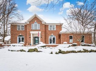 10164 Wellington Blvd, Powell, OH 43065