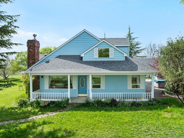 1001 Juliet St, White City, OR 97503