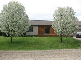 13411 175th St, Wellsburg, IA 50680