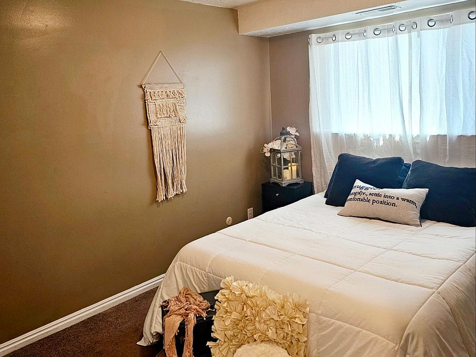 Master bedroom.