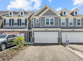 2283 Horseshoe Cir, Naperville, IL 60564