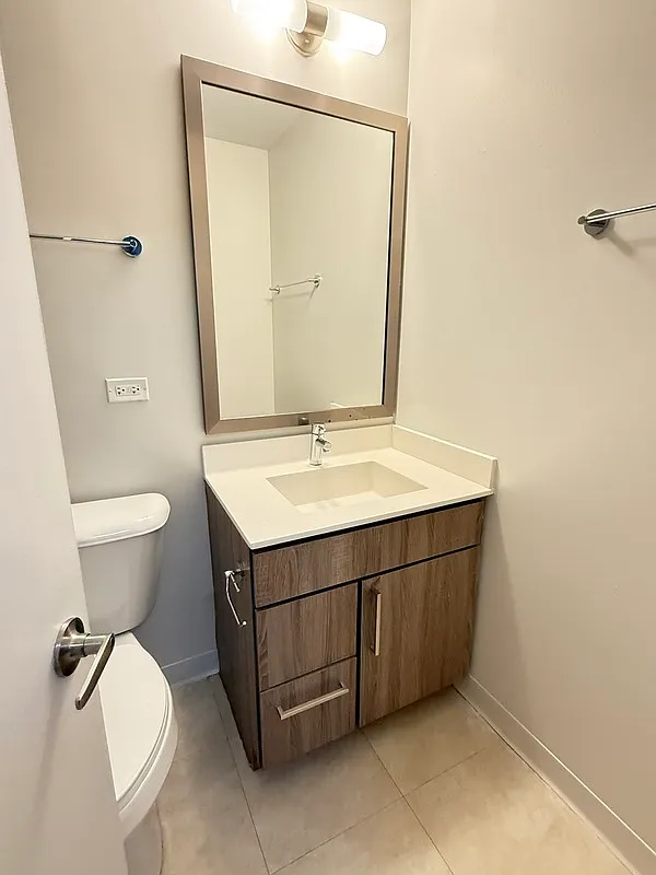 Studio, 1.0 bath, 560 sqft, $1,900 — Photo 3