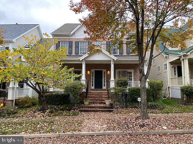 1st image of 403 Deer Meadow Ln