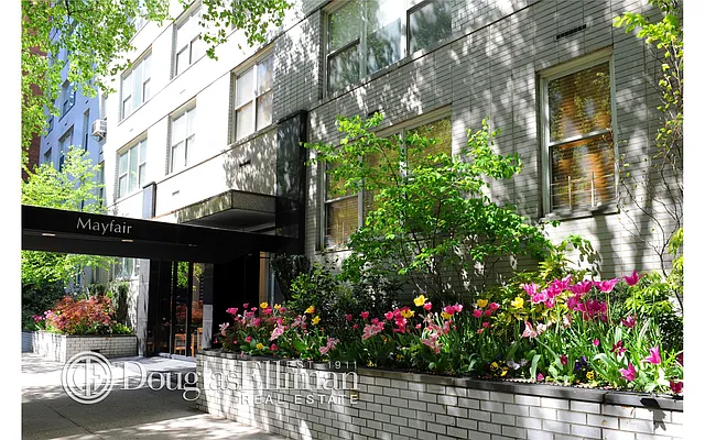 Sold by Douglas Elliman | media 19