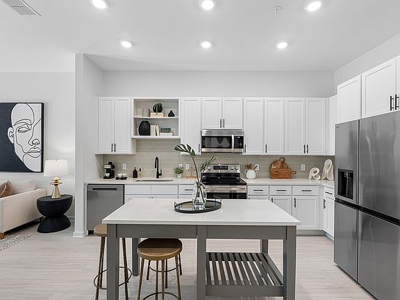 Evelyn City Lofts