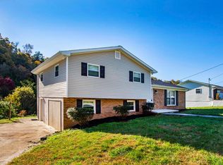 318 Karen Ln, Maynardville, TN 37807