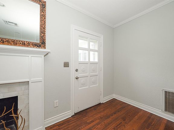 3rd image of 603 S McCarty Ave