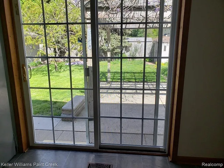 3136 Kilmer Dr — Photo 27