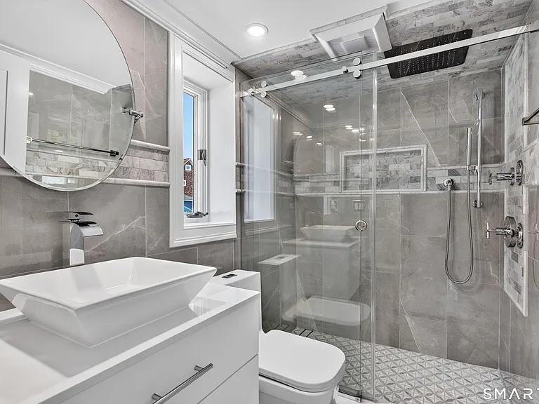 3 Pearl St #F — Photo 12