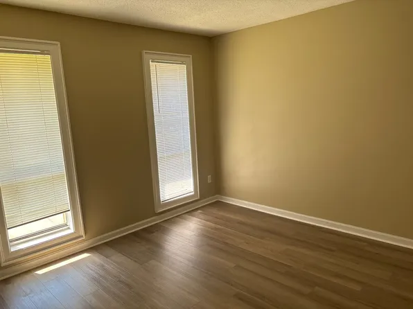 633 Groveland Dr, Montgomery, AL 36109