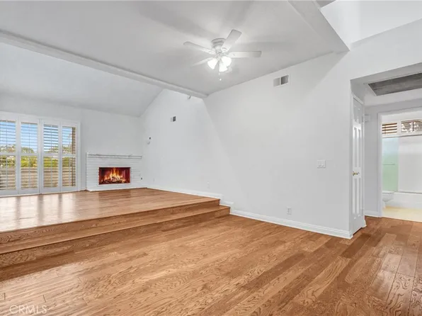 5101 Tortuga Dr APT 211, Huntington Beach, CA 92649