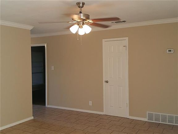3rd image of 6304 Westcreek Dr