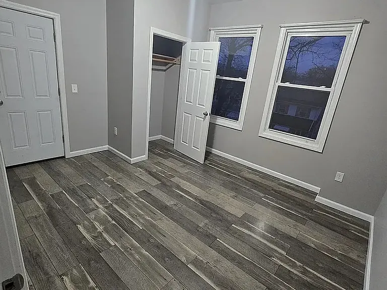 298 Halsted St #101 — Photo 5