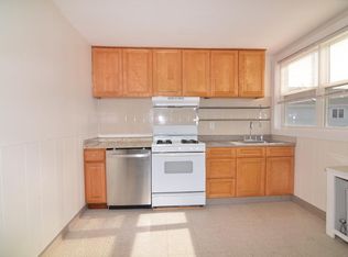 38 Clinton St #2, Newton, MA 02458