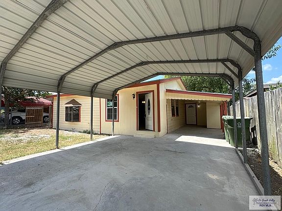 2nd image of 2805 Naranjo St