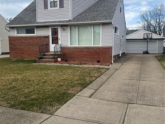 3rd image of 21201 Milan Dr