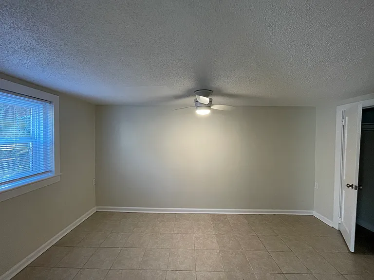 4632 Lauderdale Ave #D — Photo 6
