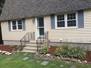 5 Peach Ln, Townsend, MA 01469