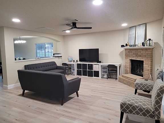 5th image of 412 Ponderosa Trl