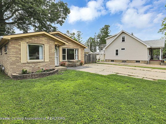 2nd image of 3007 Sheffer Ave