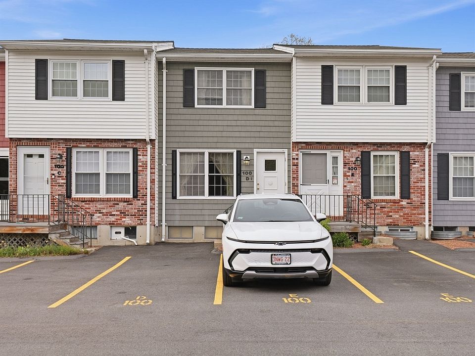 1st image of 100 Roper St #D