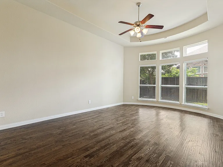 6100 Mickelson Way — Photo 14