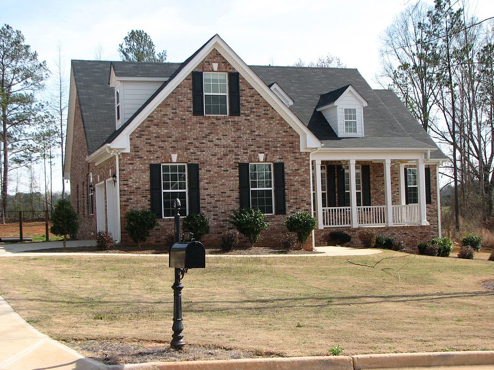 Front View of 110 Rose Creedk Drive