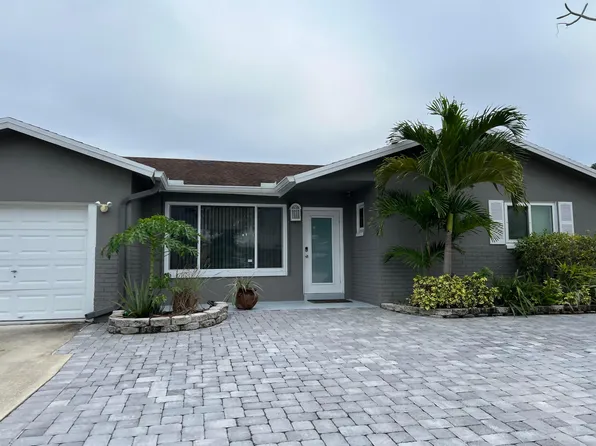 22682 SW 65th Ave, Boca Raton, FL 33428
