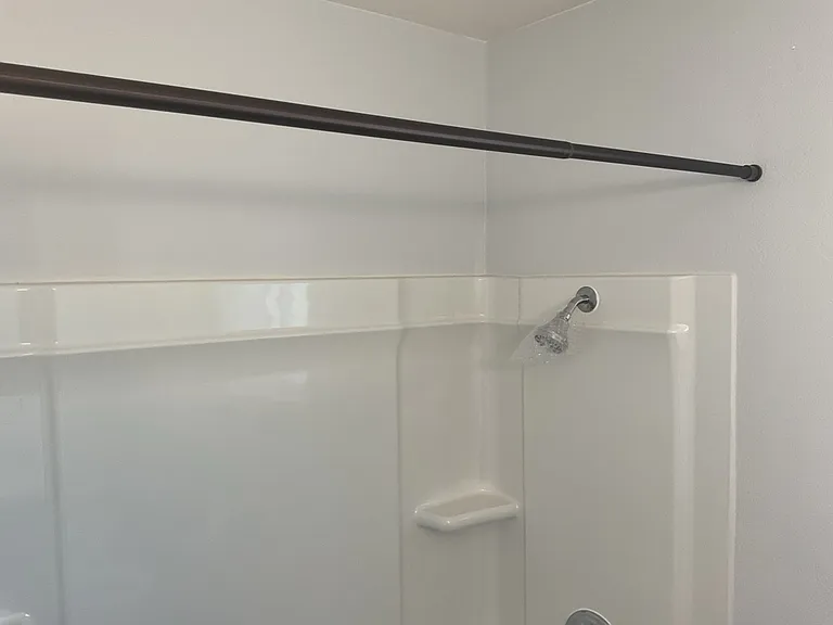 9600 Allegheny Dr — Photo 32