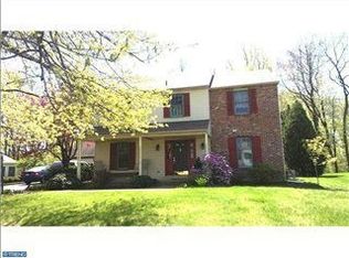 2580 Pioneer Rd, Hatboro, PA 19040