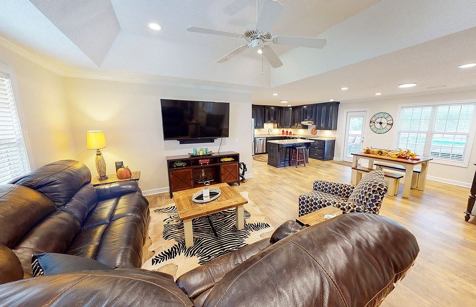 236 Melrose Ln, Dothan, AL 36303 Zillow
